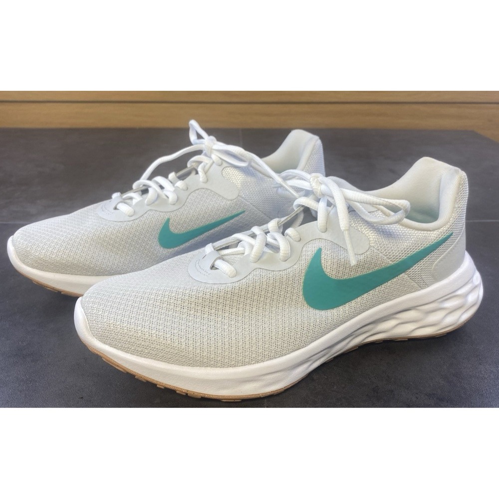 Nike Women's Revolution 6 NN Dust/Clear Jade Sneaker Size 9-NEW DC3729-012